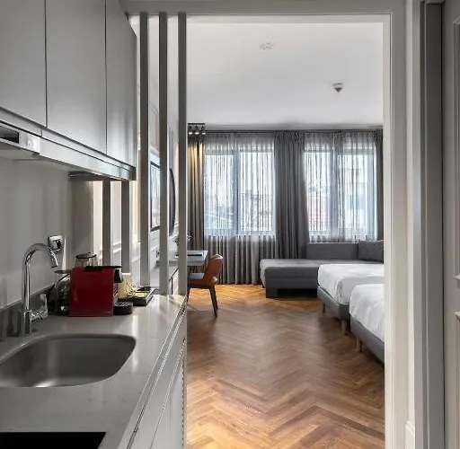 وش مور إسطنبول شيشلي 5* اسطنبول